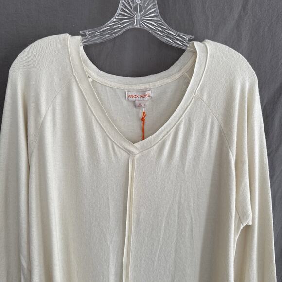 NWT Knox Rose Cream V-Neck Long Sleeve Top Scandi Chic Soft Girl Normcore Size M - Picture 2 of 11